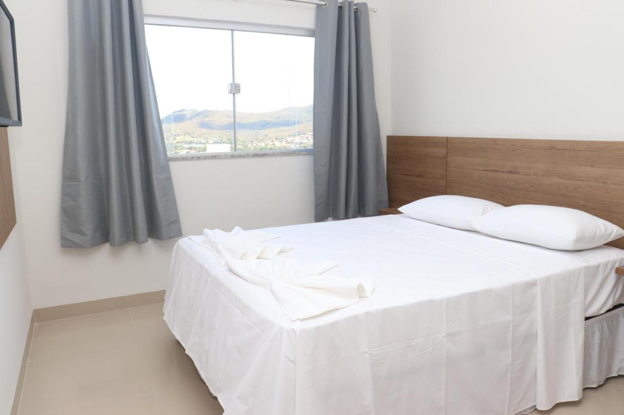 Ts Hotel Porteirinha Eksteriør bilde